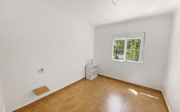Property slide 9