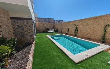 Property slide 22