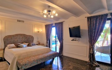 Property slide 25