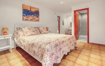 Property slide 17