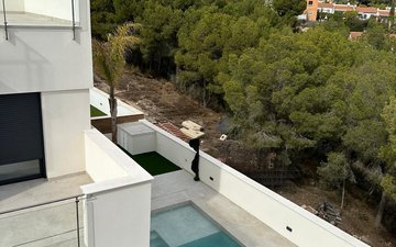 Property slide 19