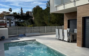 Property slide 20