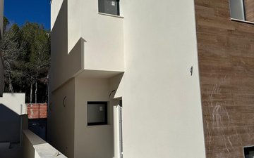Property slide 9