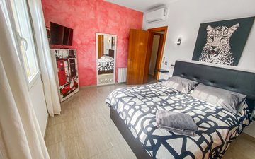 Property slide 10