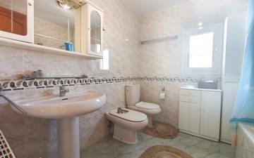 Property slide 16