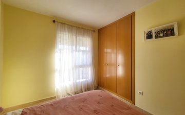 Property slide 16