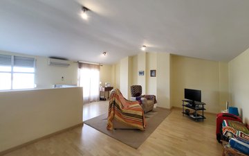 Property slide 20
