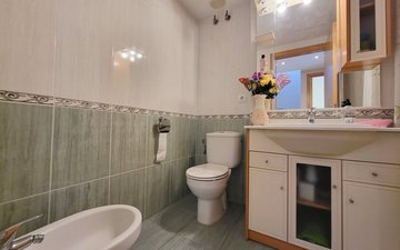 Property slide 19