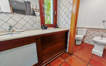 Property slide 15