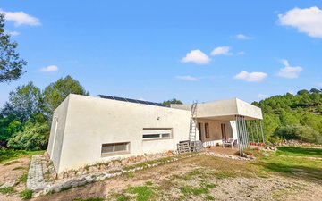 Property slide 6