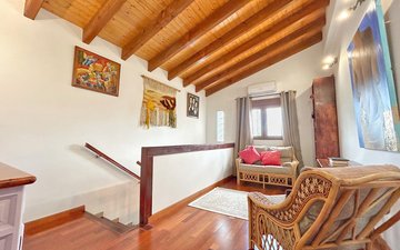 Property slide 18