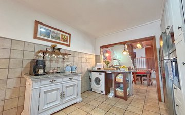 Property slide 14