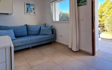 Property slide 30