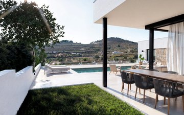 Property slide 14