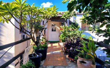 Property slide 23