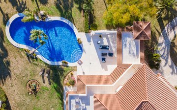 Property slide 25
