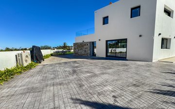 Property slide 45