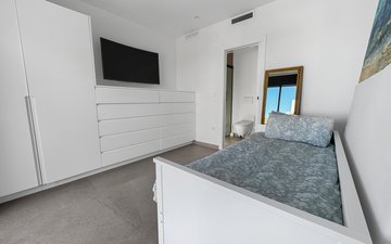 Property slide 22
