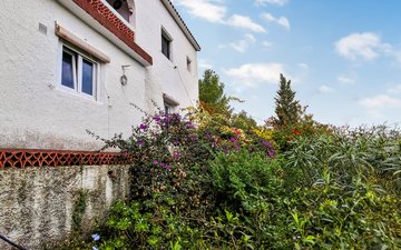 Property slide 15
