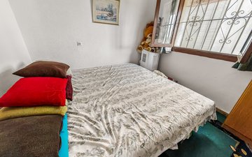 Property slide 7