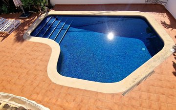 Property slide 40