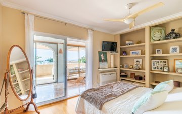 Property slide 18