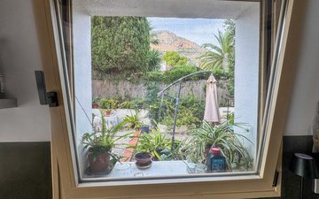 Property slide 17