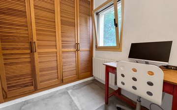 Property slide 30