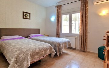 Property slide 18