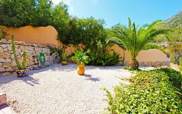 Property slide 37