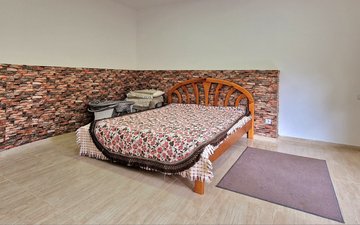 Property slide 24