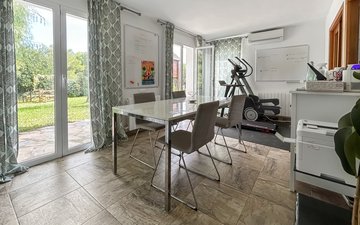 Property slide 15