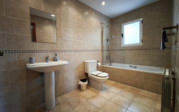 Property slide 15
