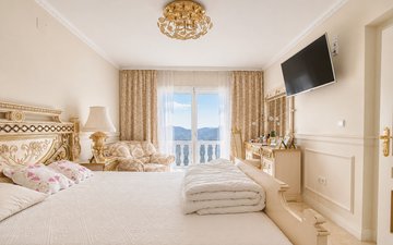 Property slide 30