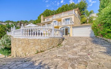 Property slide 8