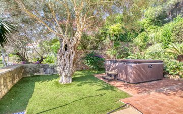 Property slide 45