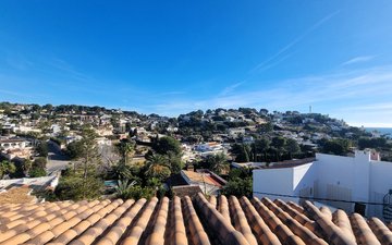 Property slide 19