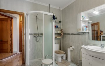 Property slide 23