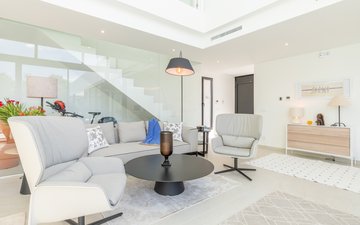 Property slide 14