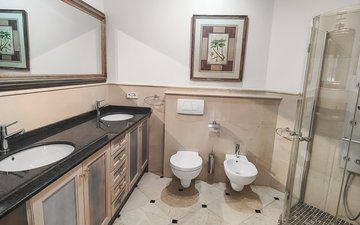 Property slide 17