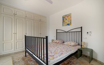 Property slide 7