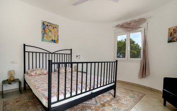 Property slide 6