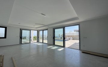 Property slide 15