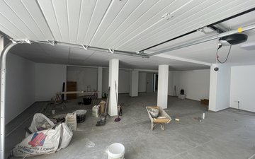 Property slide 24
