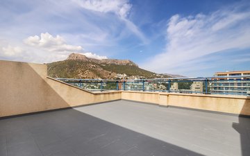 Property slide 31