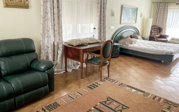 Property slide 14