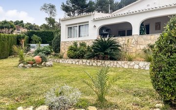 Property slide 24