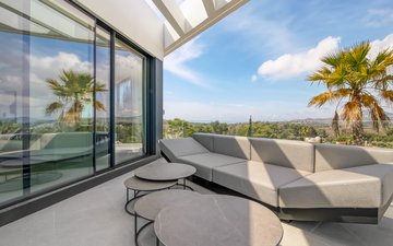 Property slide 20