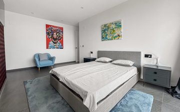 Property slide 17
