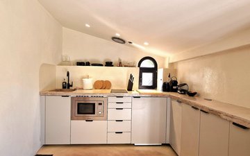 Property slide 17